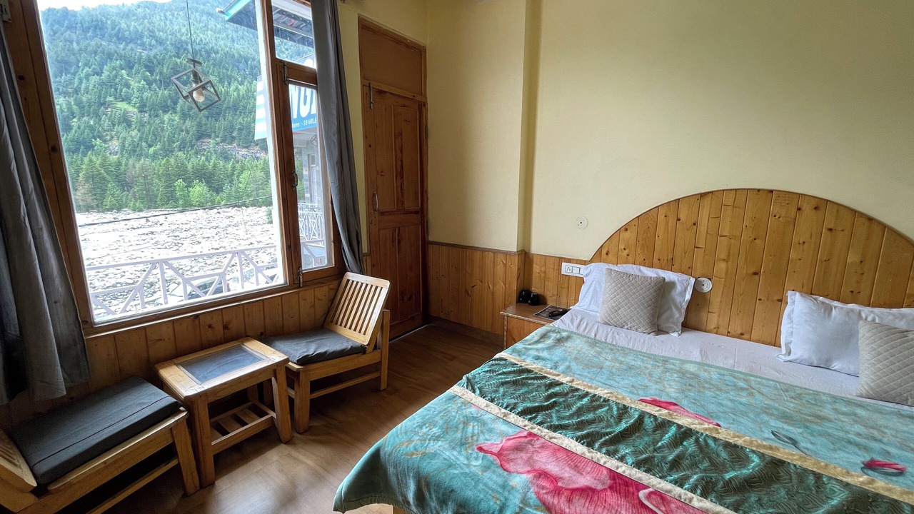 Photo of Bedroom in Vashist