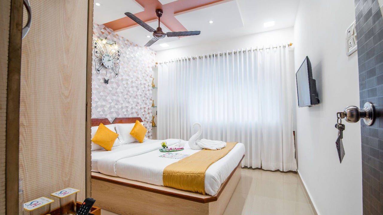 Photo of Bedroom in Marol