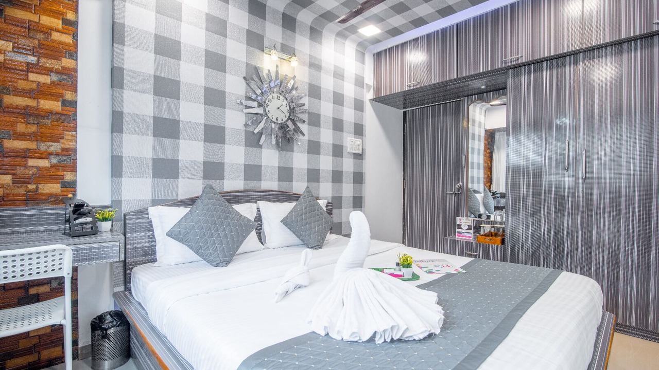 Photo of Bedroom in Marol