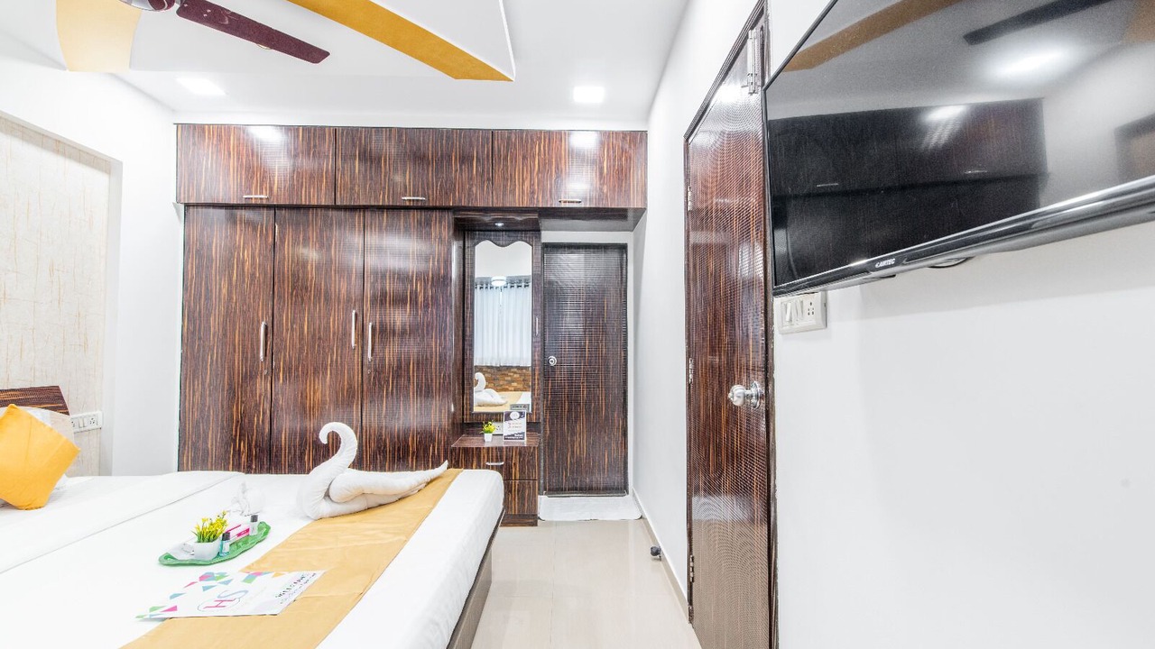 Photo of Bedroom in Marol