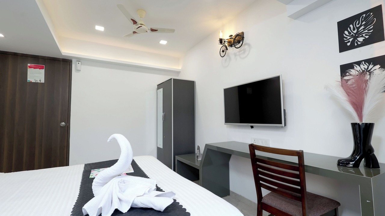Photo of Bedroom in Upper Govind Nagar