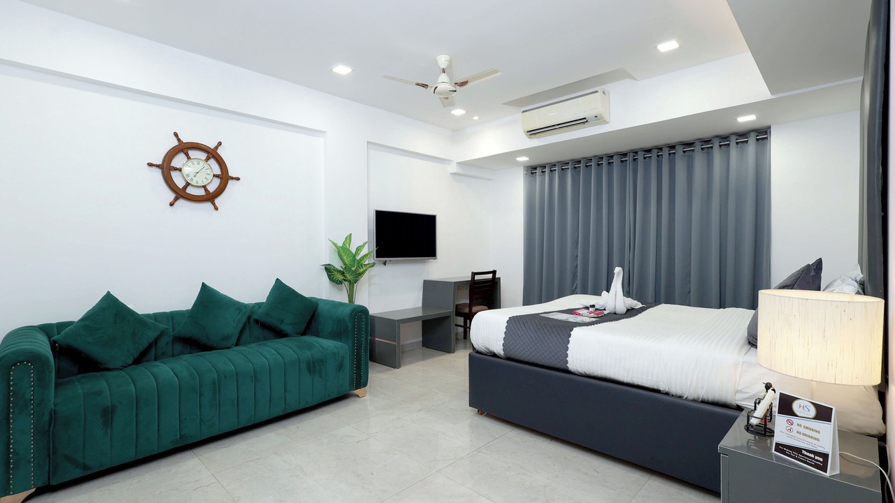 Photo of Bedroom in Upper Govind Nagar