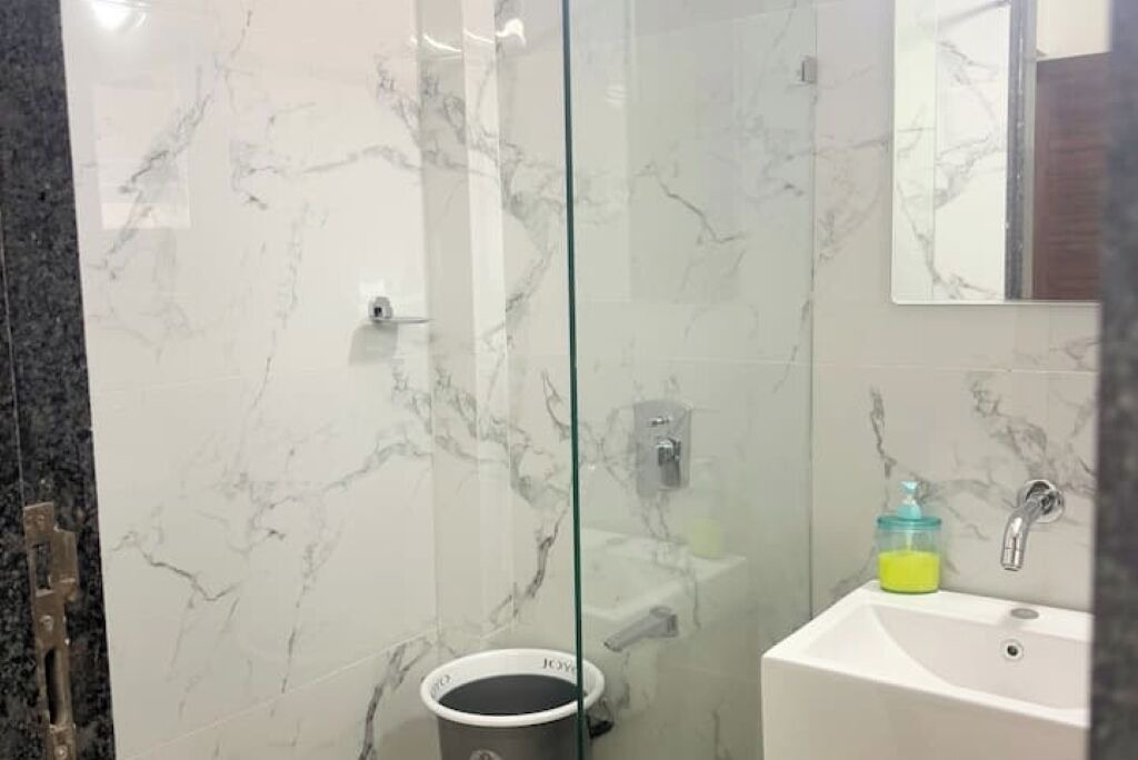 Photo of Bathroom in Viman Nagar