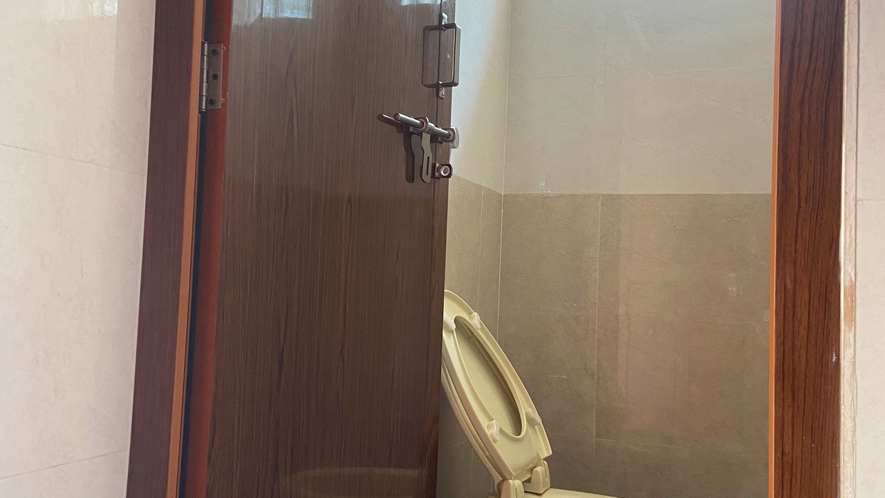 Photo of Bathroom in Adyar