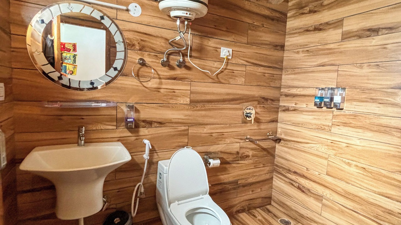 Photo of Bathroom in Jagatsukh