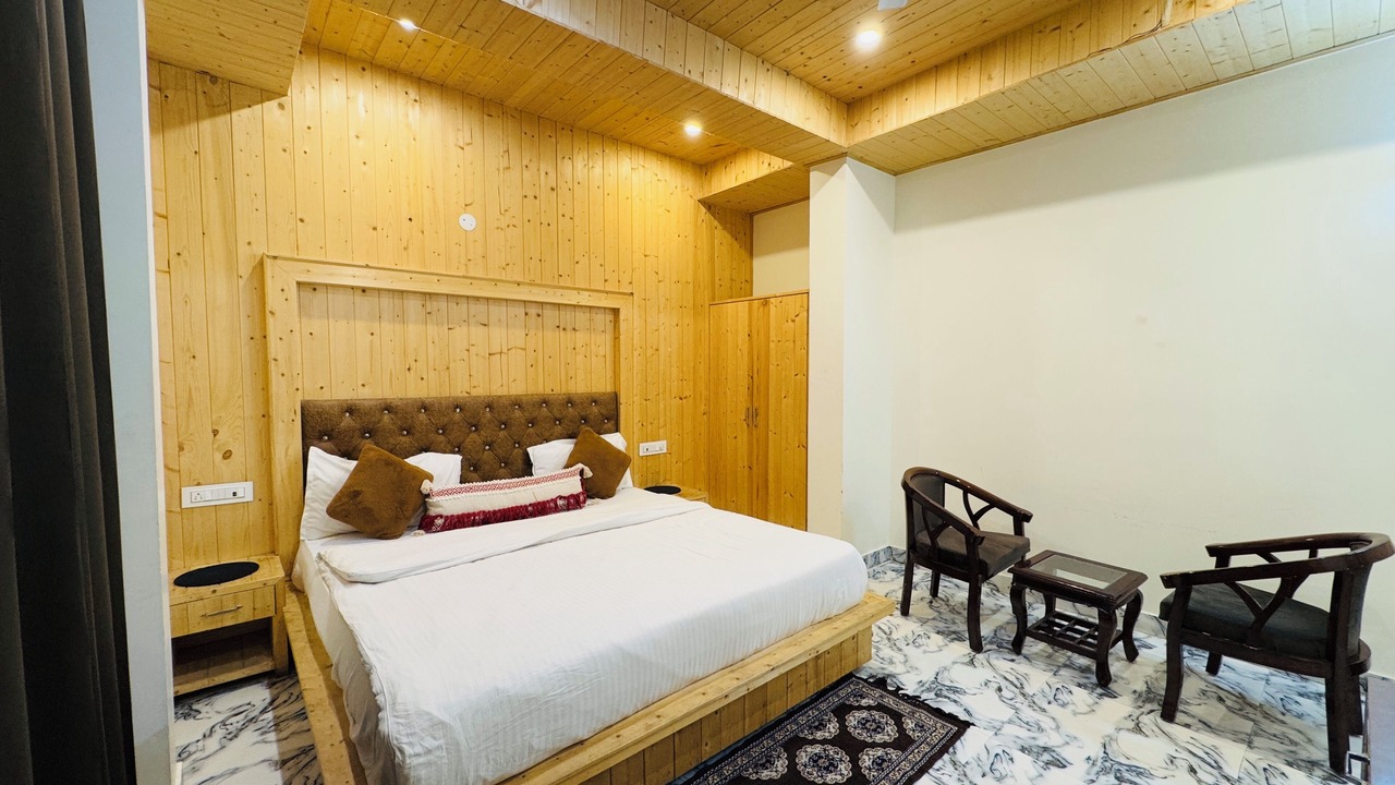 Photo of Bedroom in Kasauli