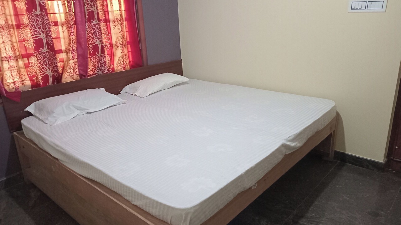 Photo of Bedroom in Kodaikanal