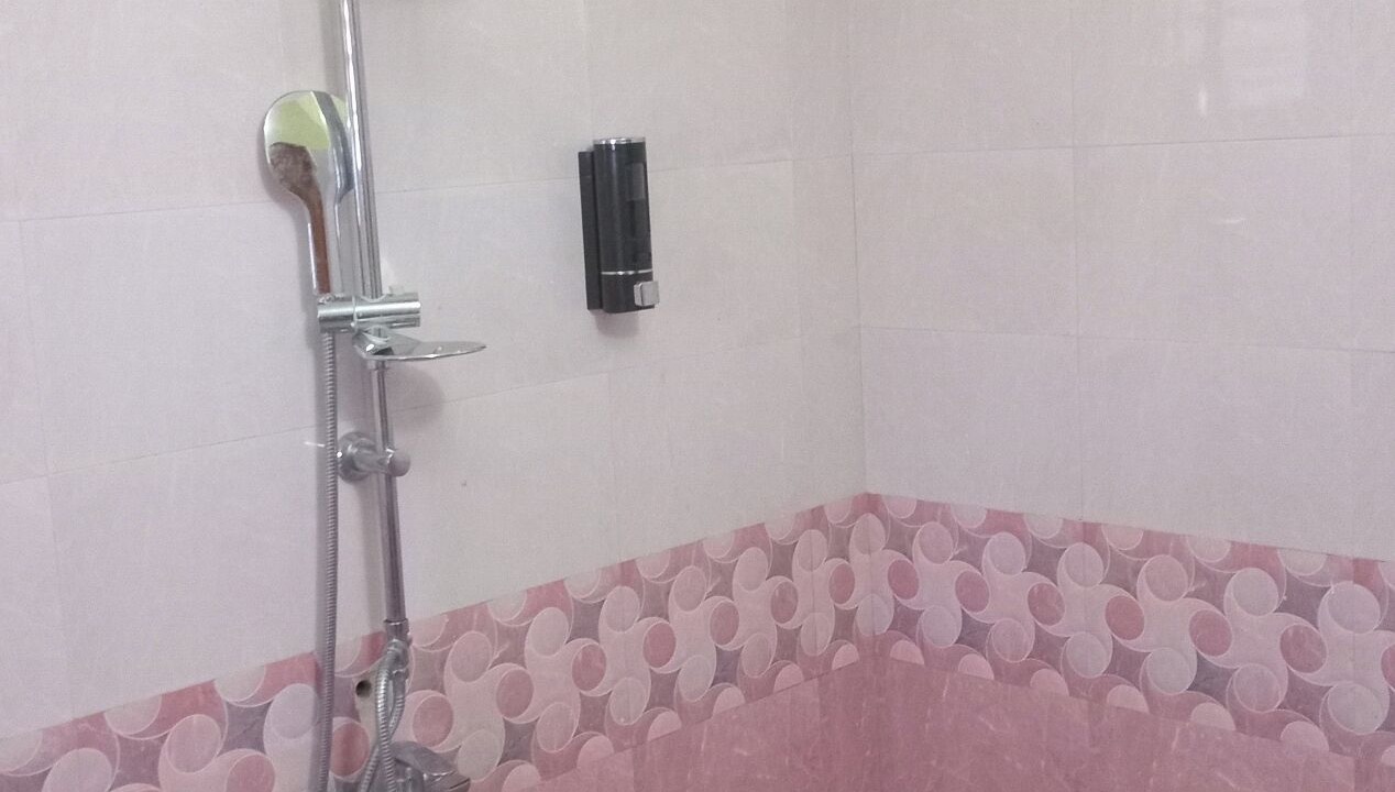 Photo of Bathroom in Kodaikanal