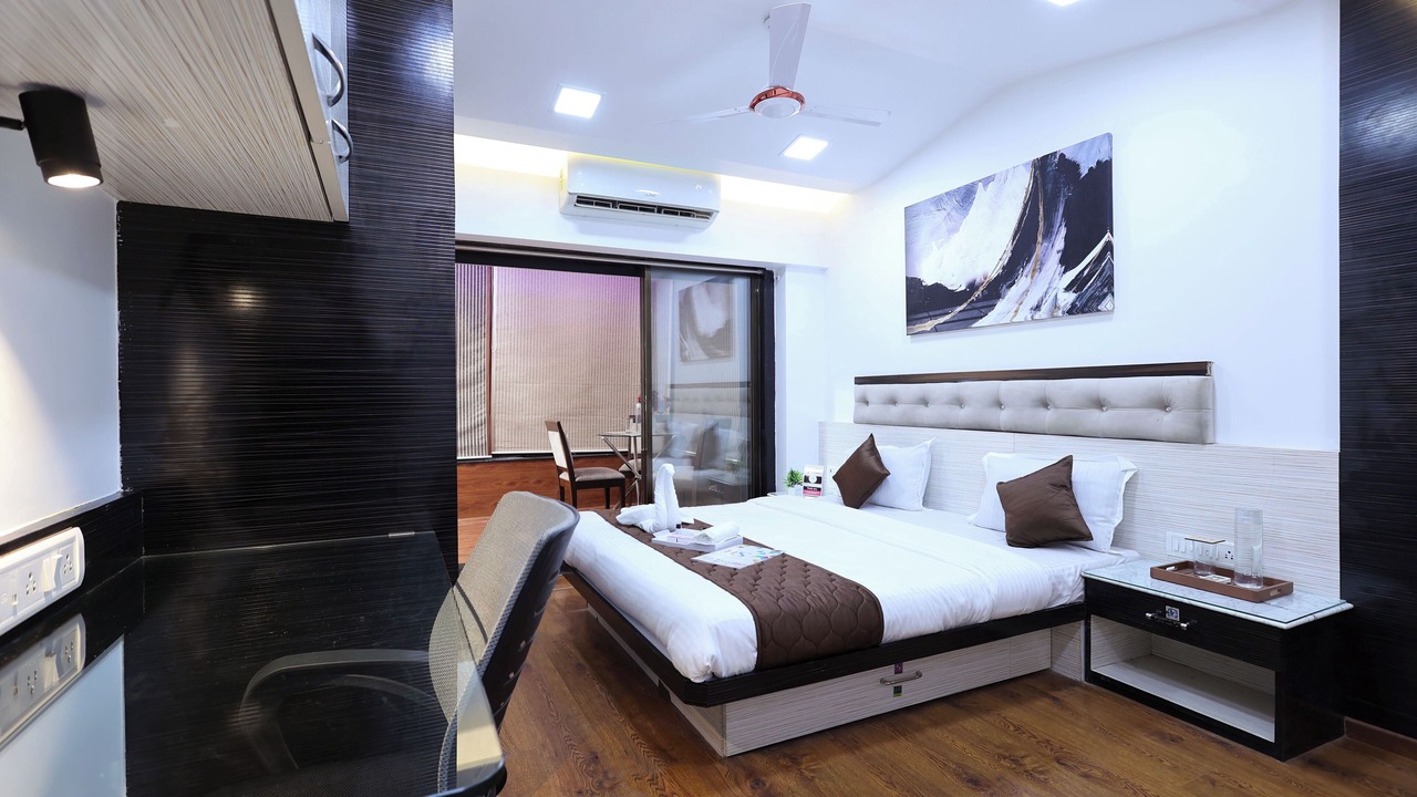 Photo of Bedroom in Kandivali East