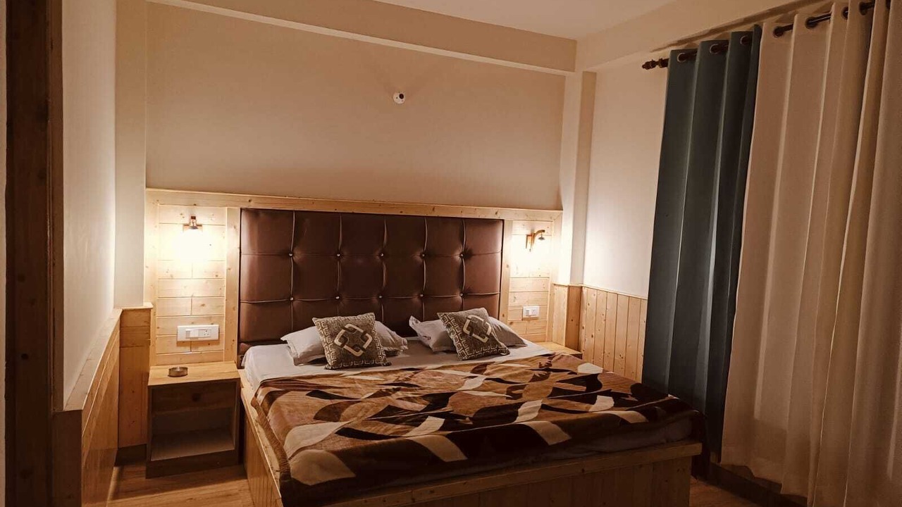 Photo of Bedroom in Old Manali