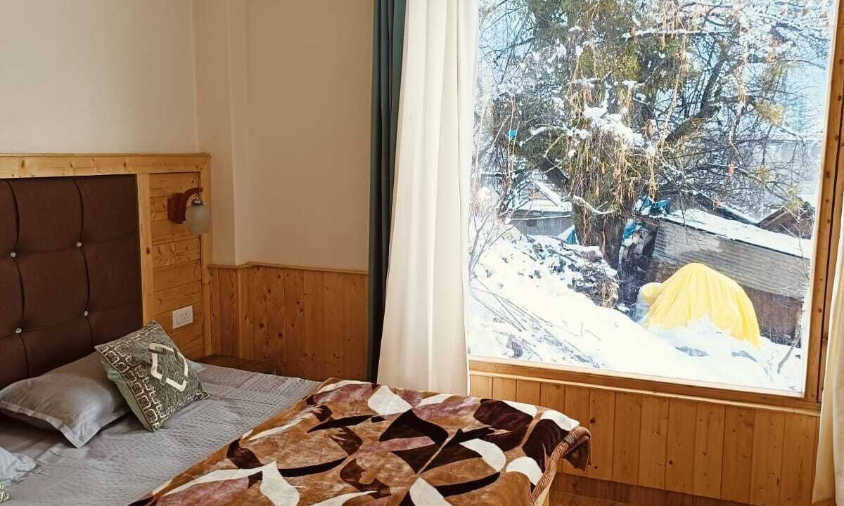 Photo of Bedroom in Old Manali