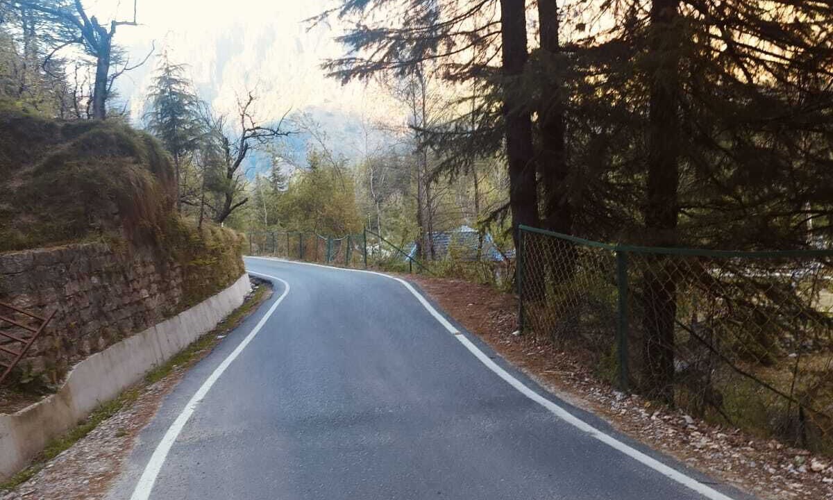 Photo of Others in Old Manali
