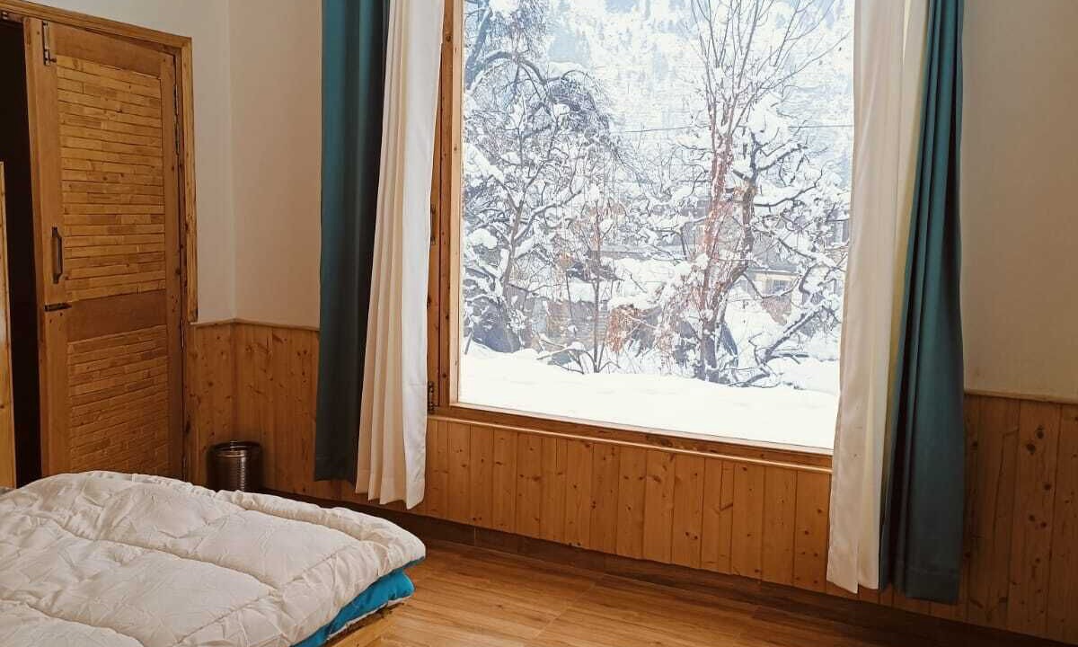 Photo of Bedroom in Old Manali