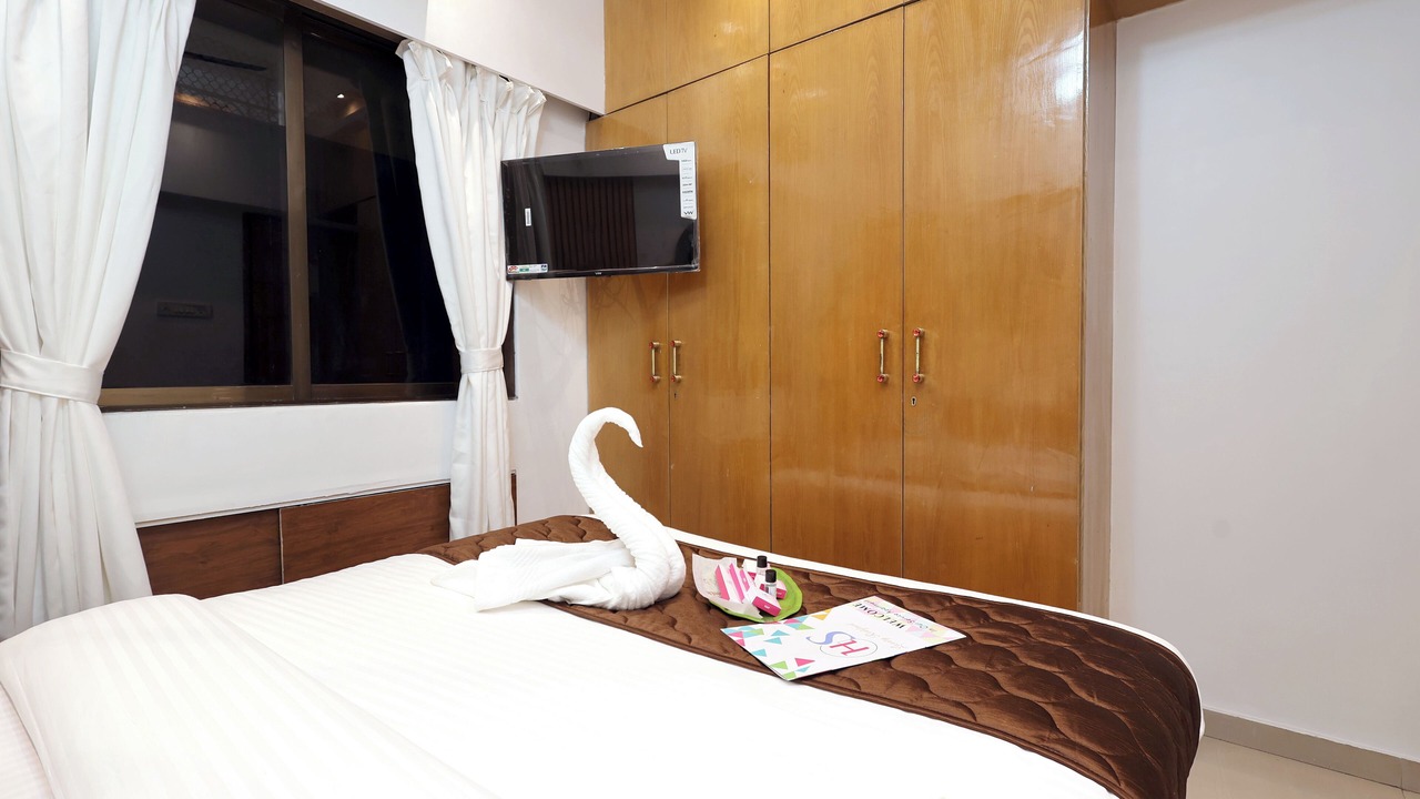 Photo of Bedroom in Powai