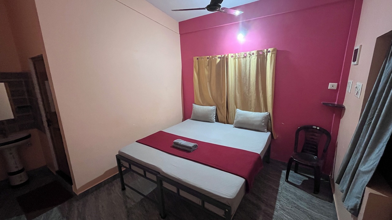 Photo of Bedroom in Gokarna
