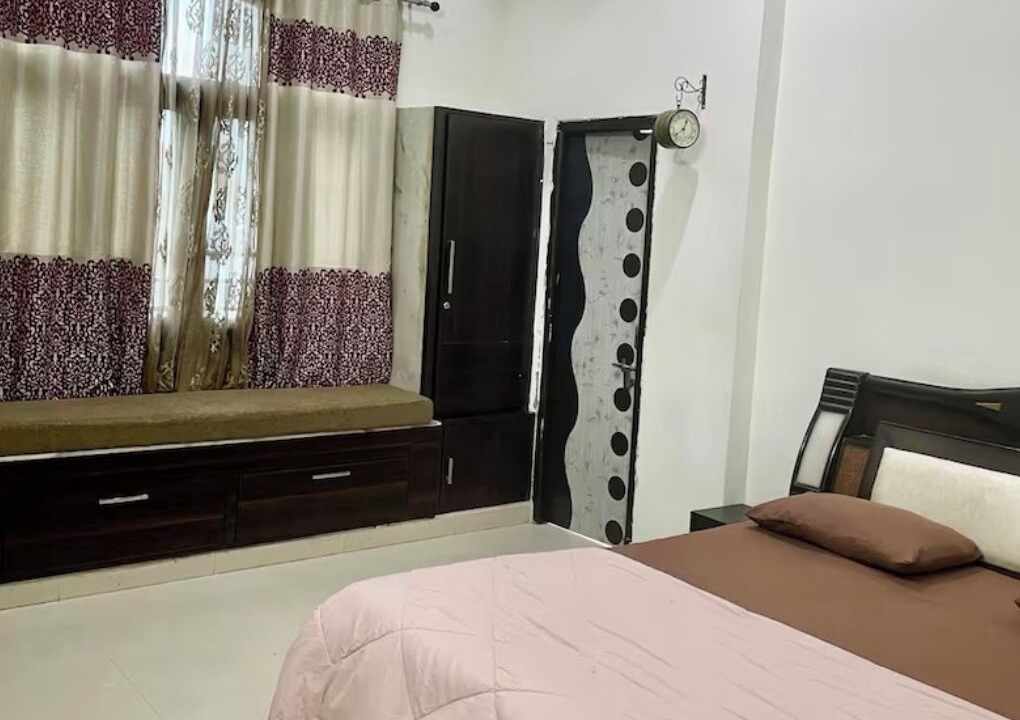 Photo of Bedroom in Lake Swaroop Sagar