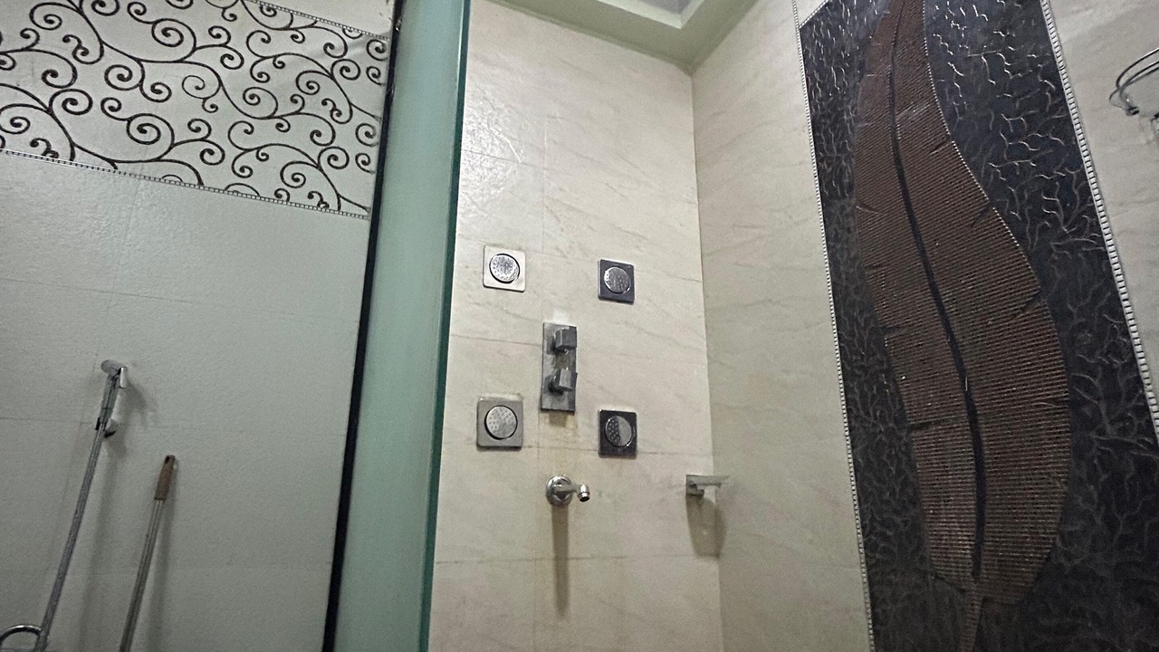 Photo of Bathroom in Jaipur District