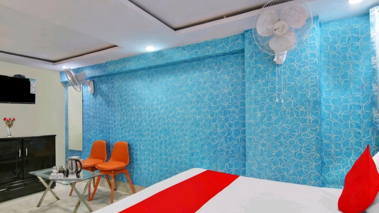 Photo of Bedroom in Karol Bagh