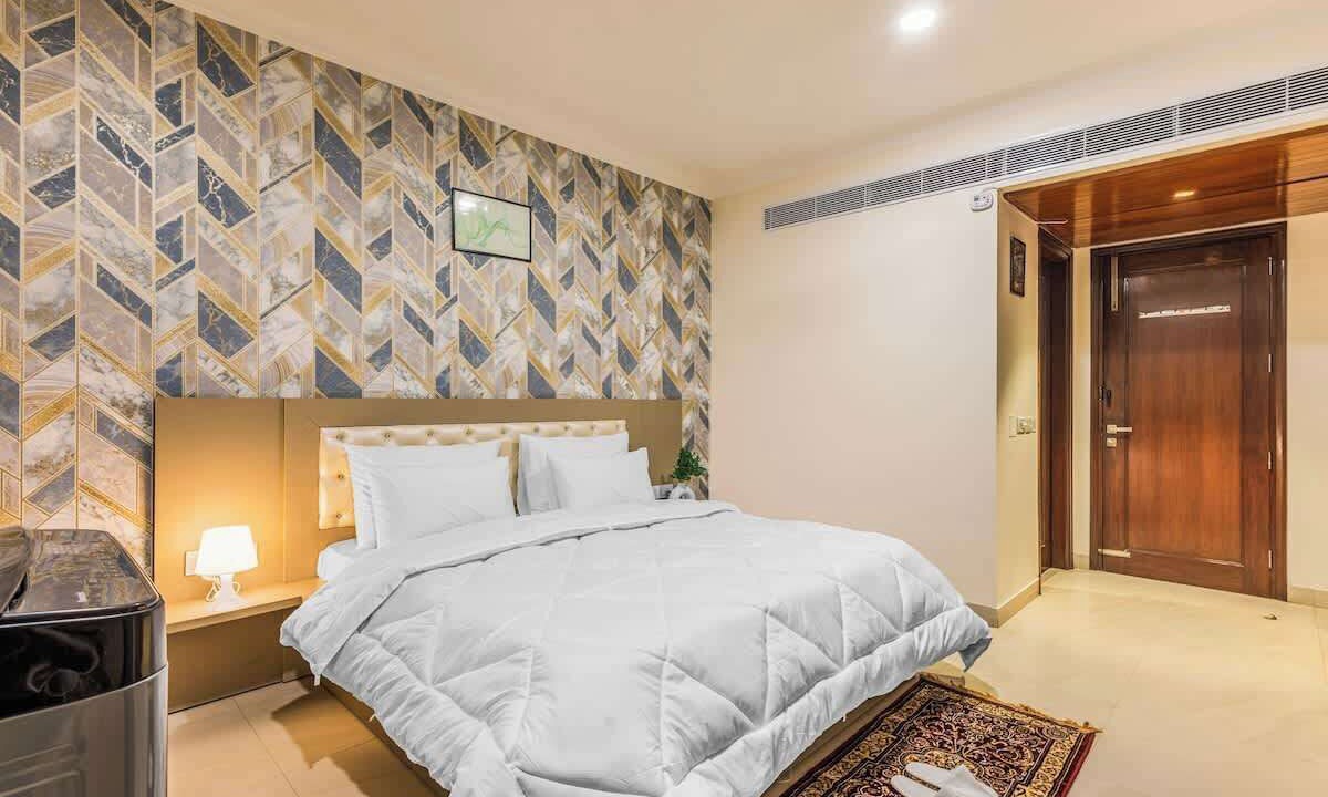 Photo of Bedroom in Sector 39