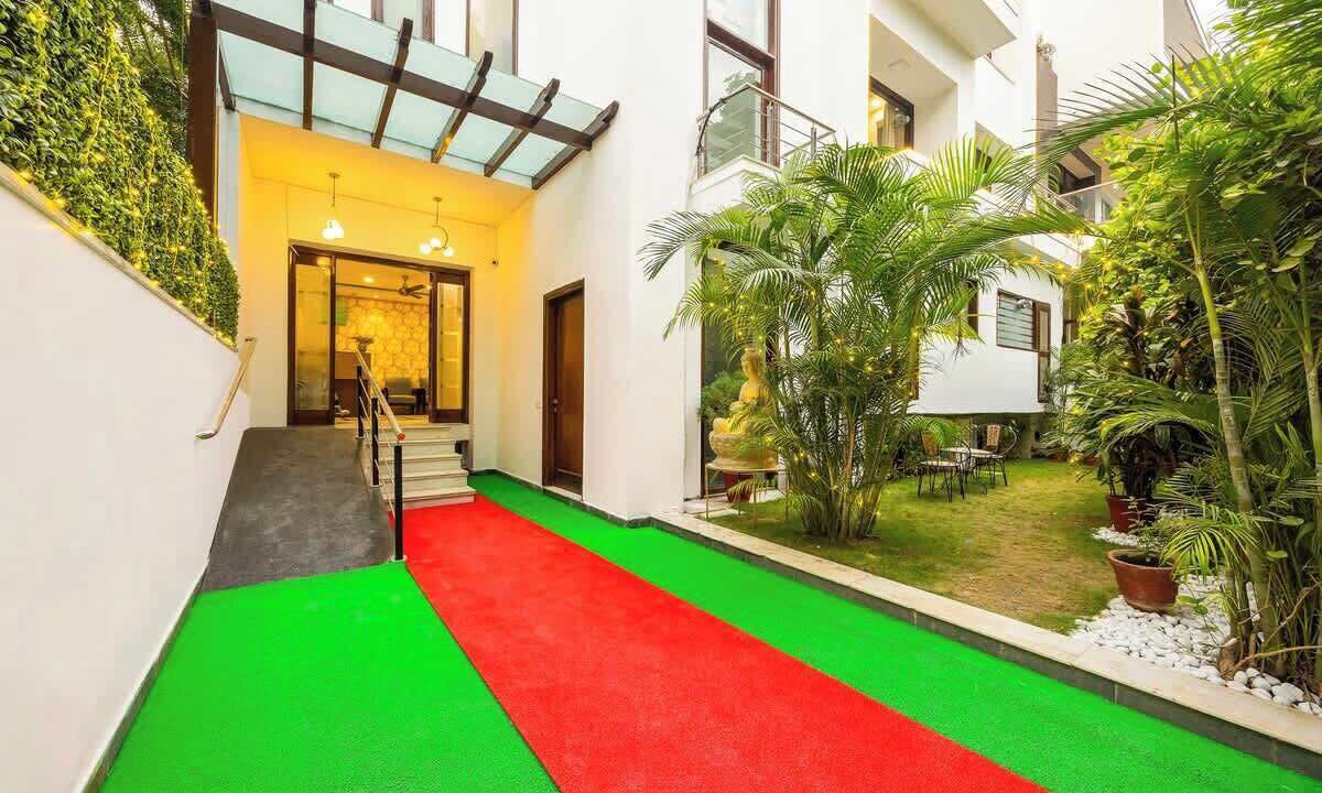 Photo of Outdoor in Sector 40