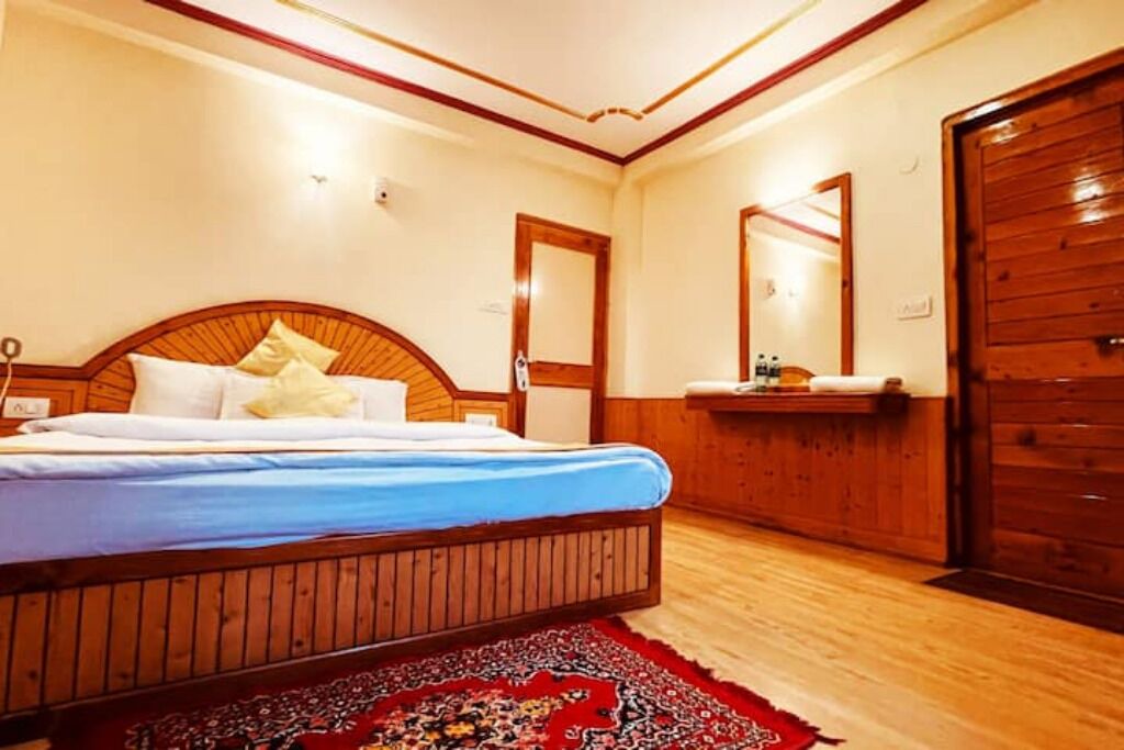 Photo of Bedroom in New Manali