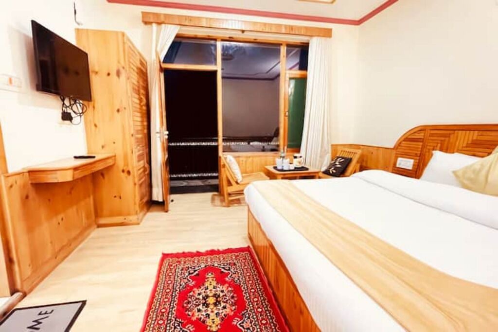Photo of Bedroom in New Manali