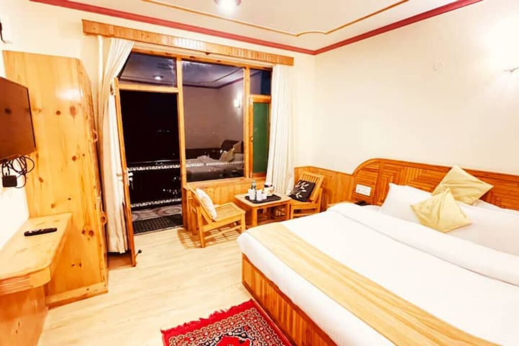 Photo of Bedroom in New Manali