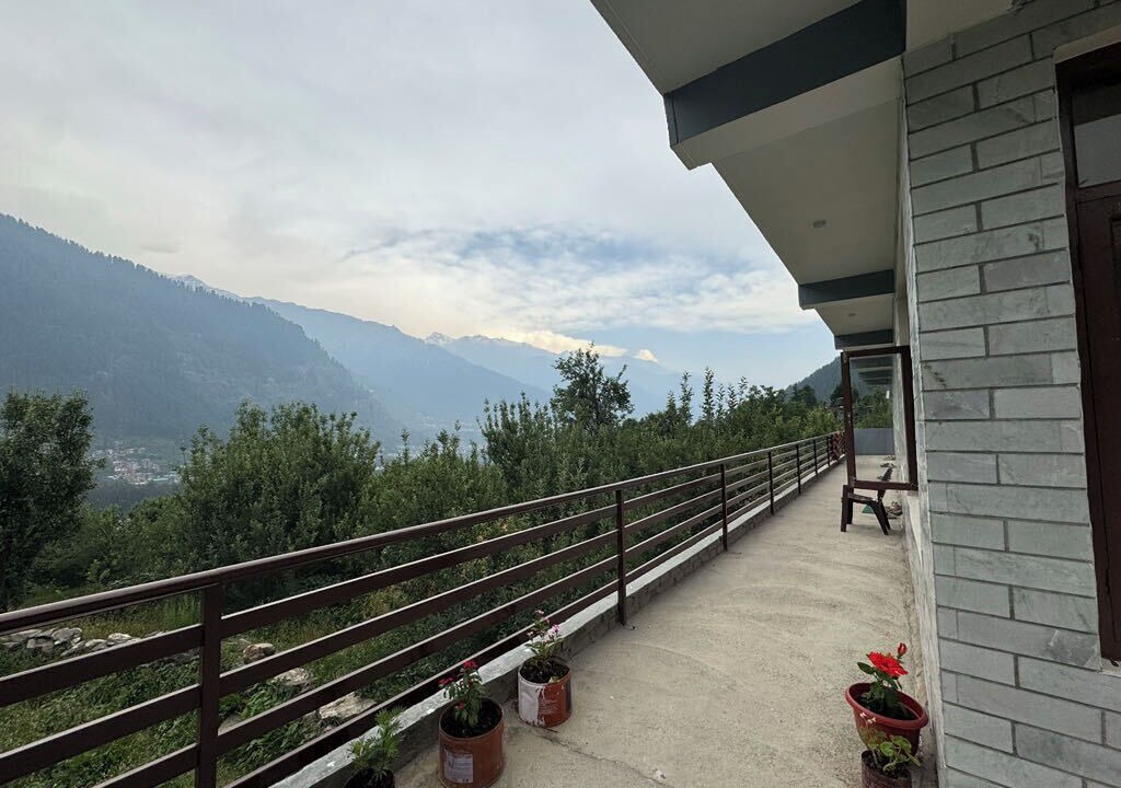 Photo of Patio Balcony in New Manali