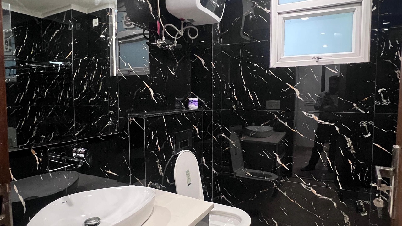 Photo of Bathroom in New Friends Colony