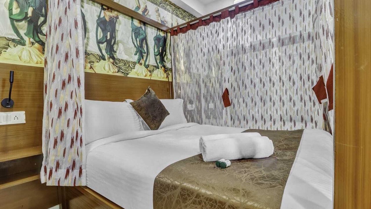 Photo of Bedroom in Kukatpalli