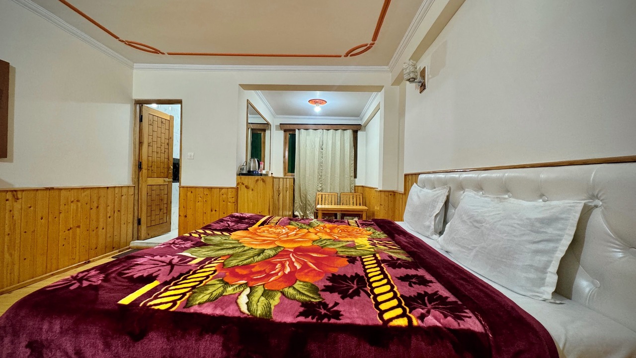 Photo of Bedroom in Old Manali