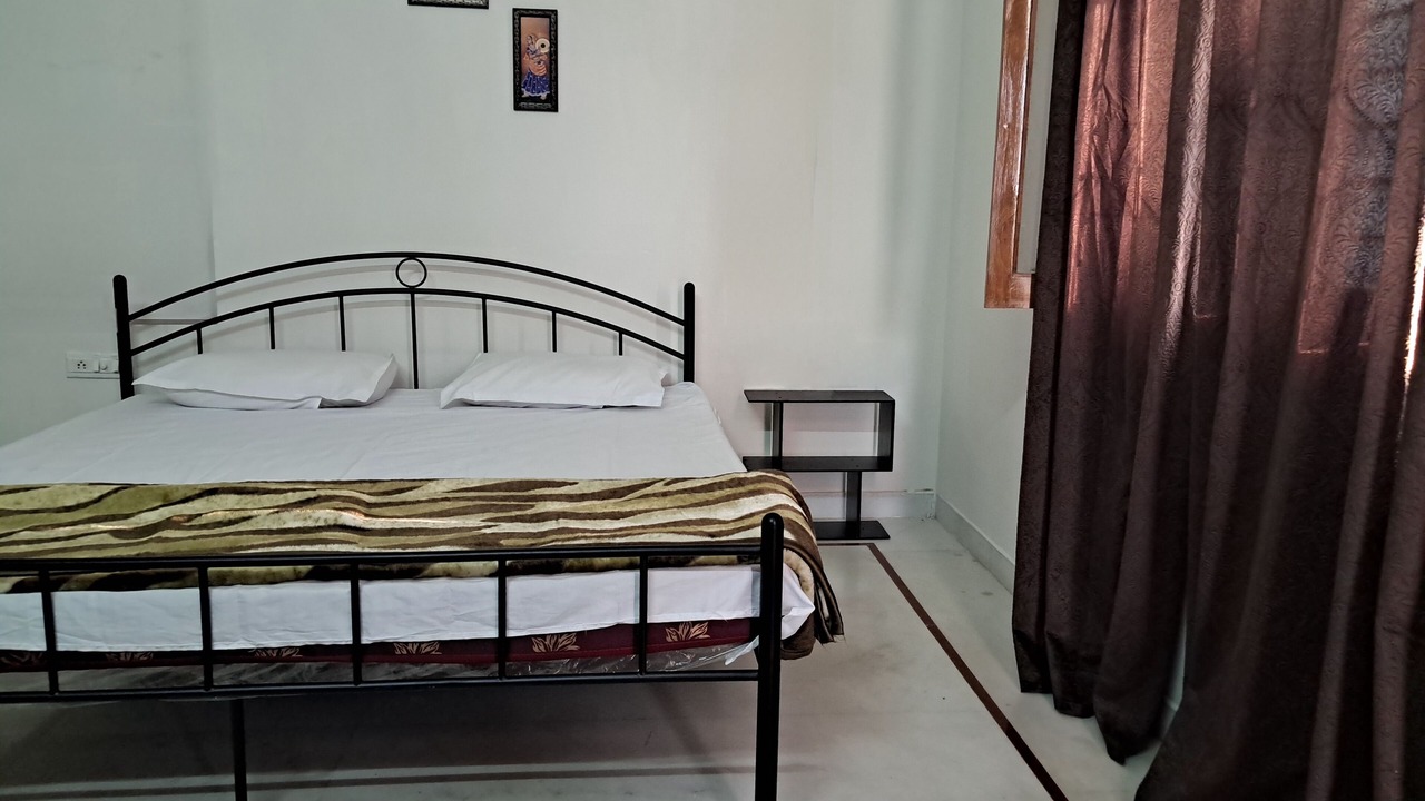 Photo of Bedroom in Lake Pichola