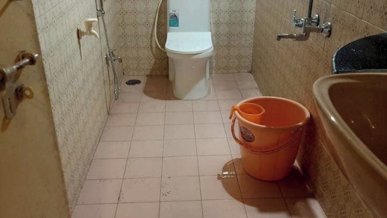 Photo of Bathroom in Meera Nagar