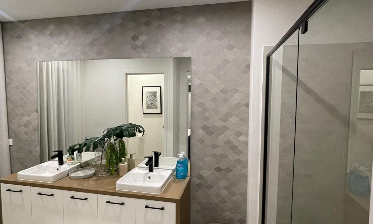 Photo of Bathroom in Lyndhurst