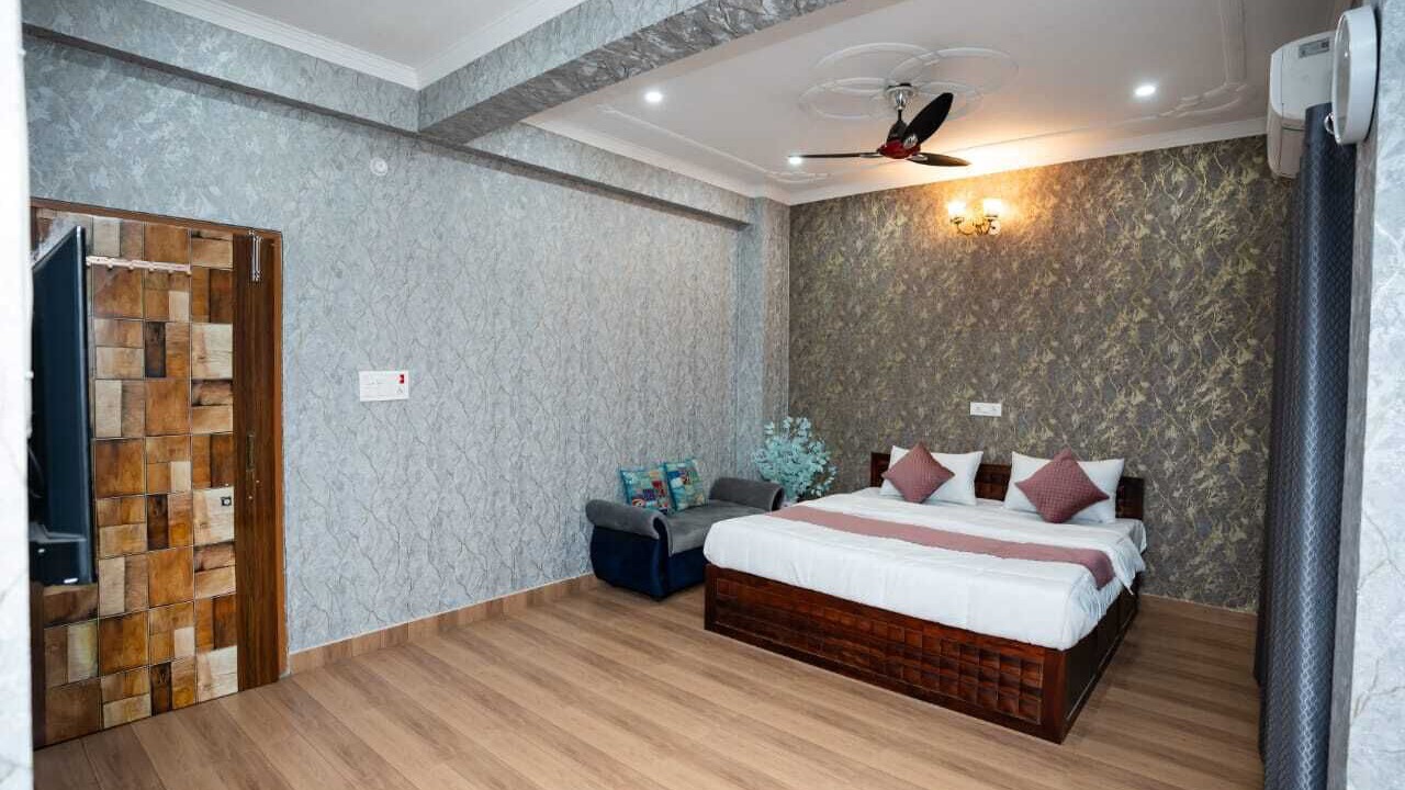 Photo of Bedroom in Varanasi