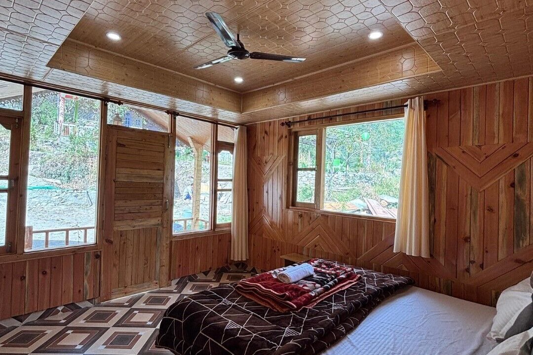 Photo of Bedroom in Kasol
