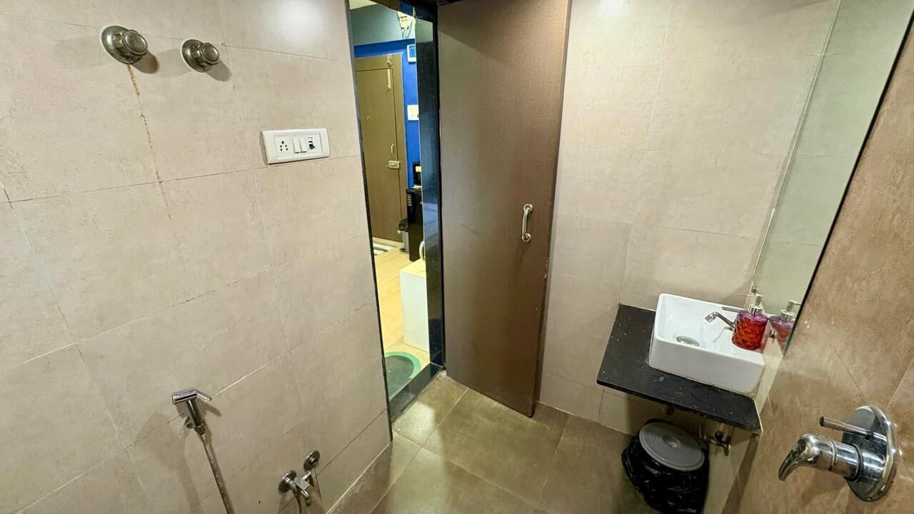 Photo of Bathroom in Bandra West