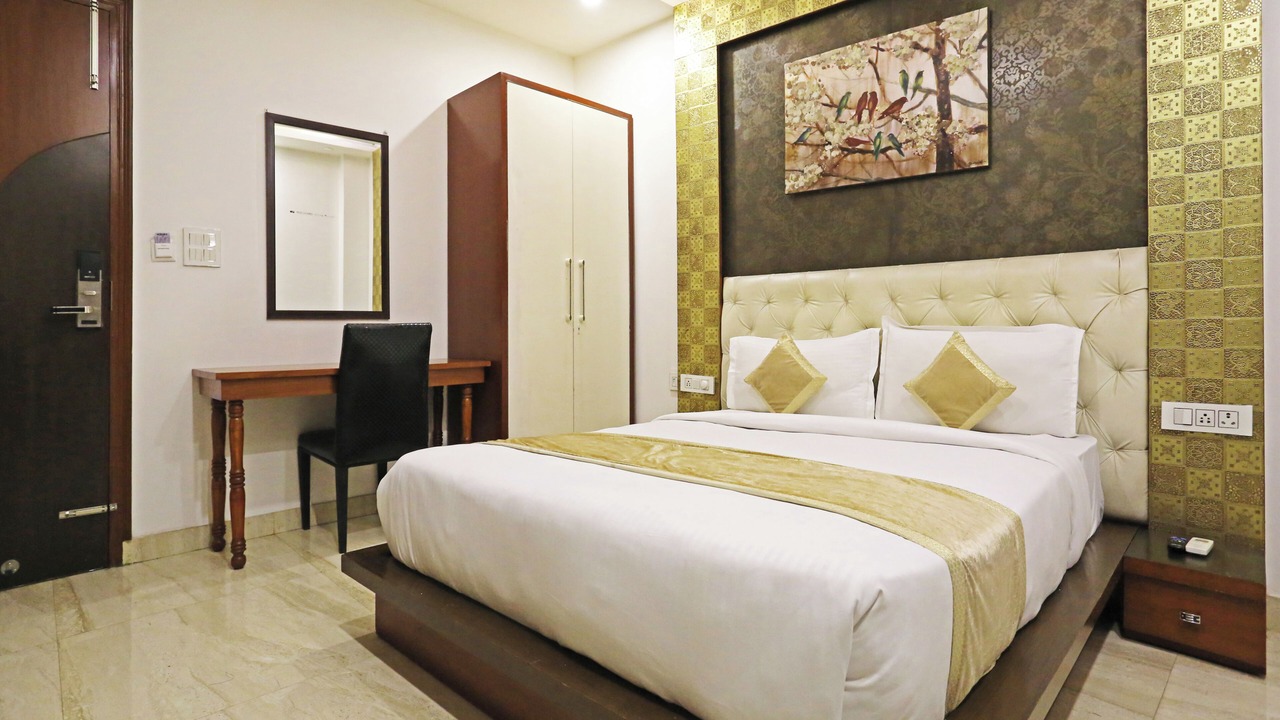 Photo of Bedroom in Dariyaganj
