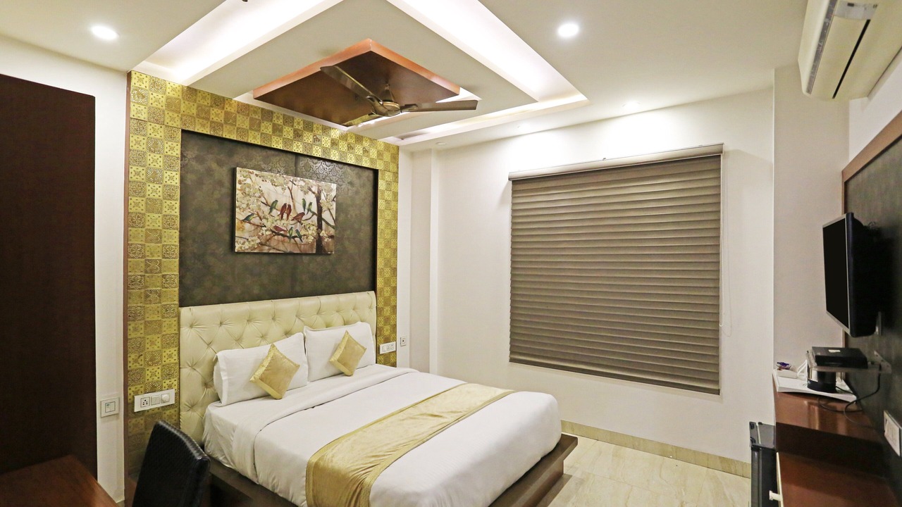 Photo of Bedroom in Dariyaganj
