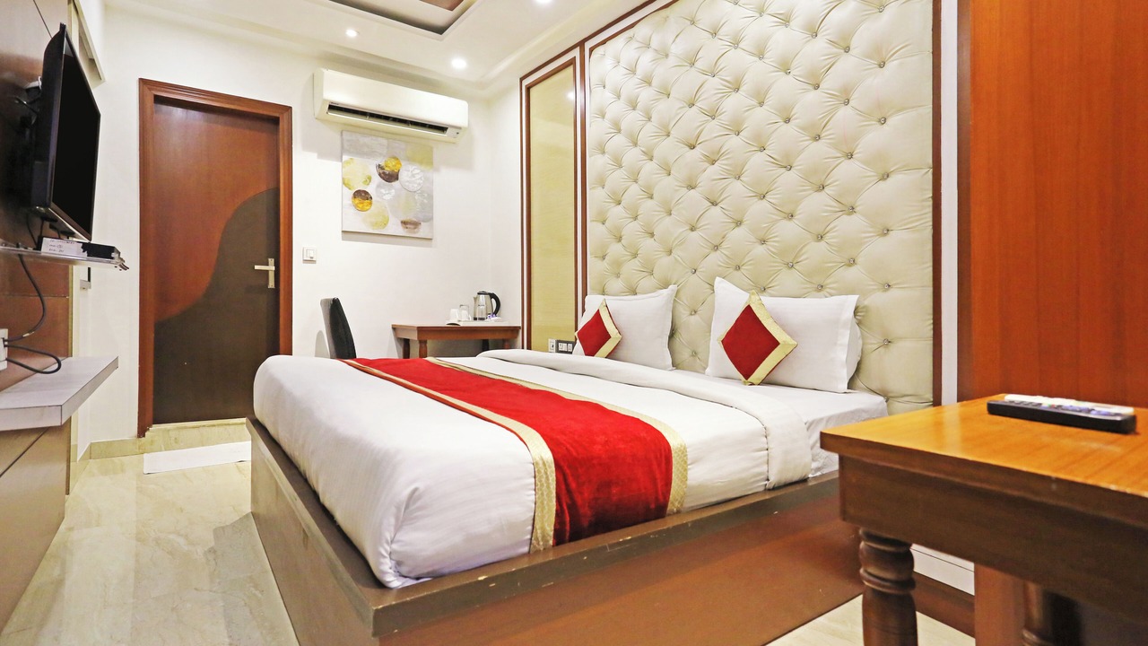 Photo of Bedroom in Dariyaganj