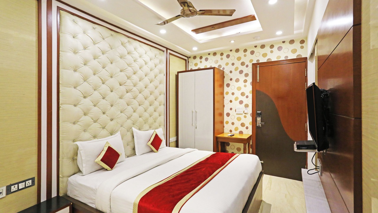 Photo of Bedroom in Dariyaganj