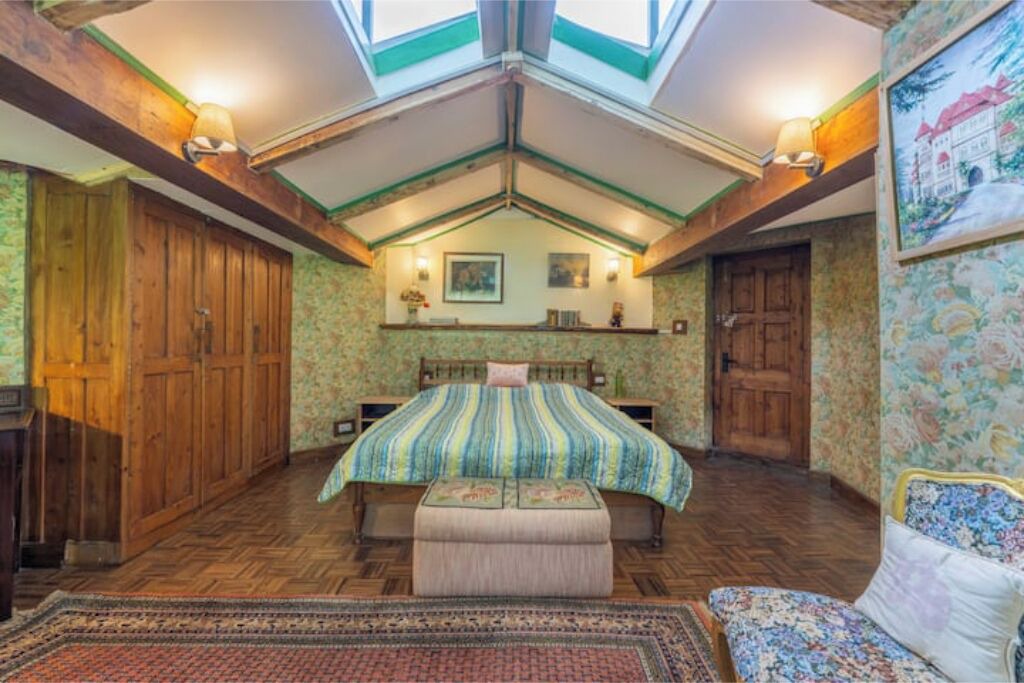 Photo of Bedroom in Taradevi