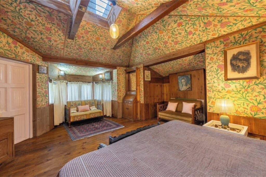 Photo of Bedroom in Taradevi