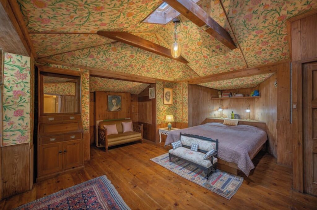 Photo of Bedroom in Taradevi