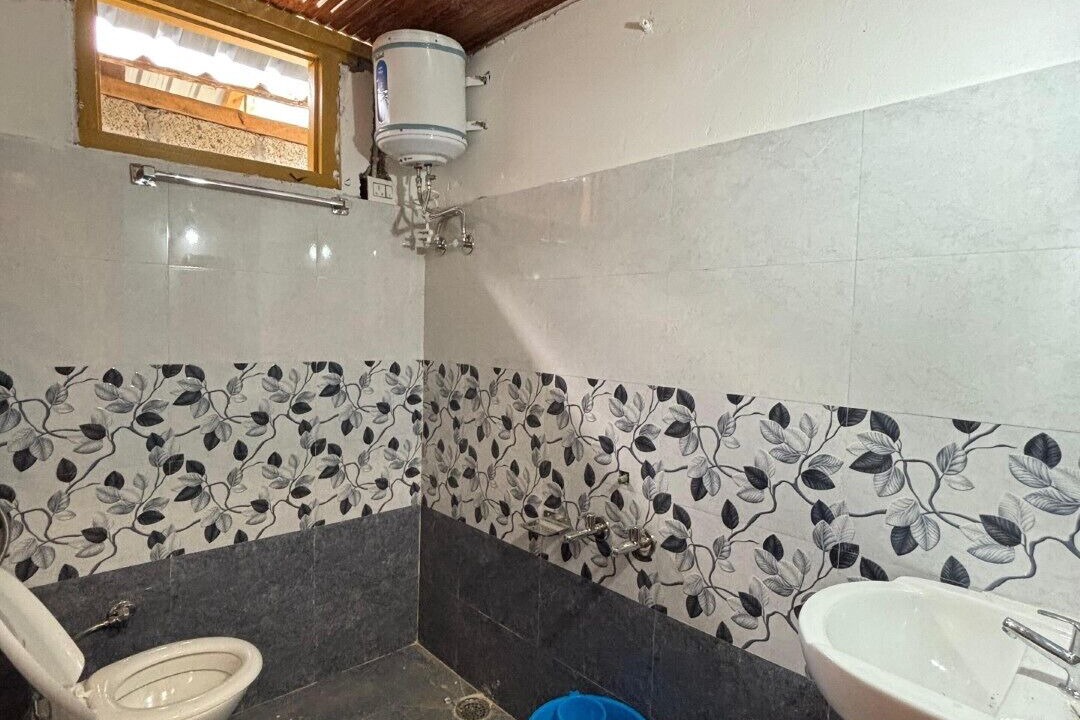 Photo of Bathroom in Kasol