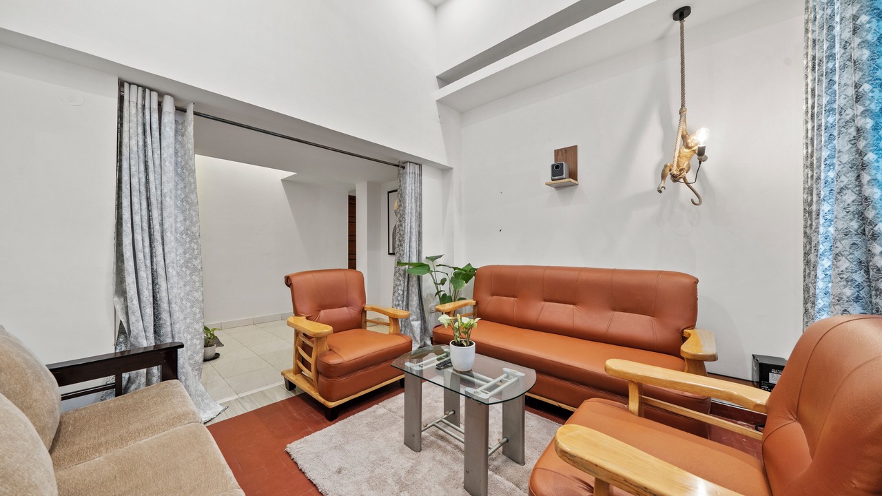 Photo of Livingroom in BTM Layout