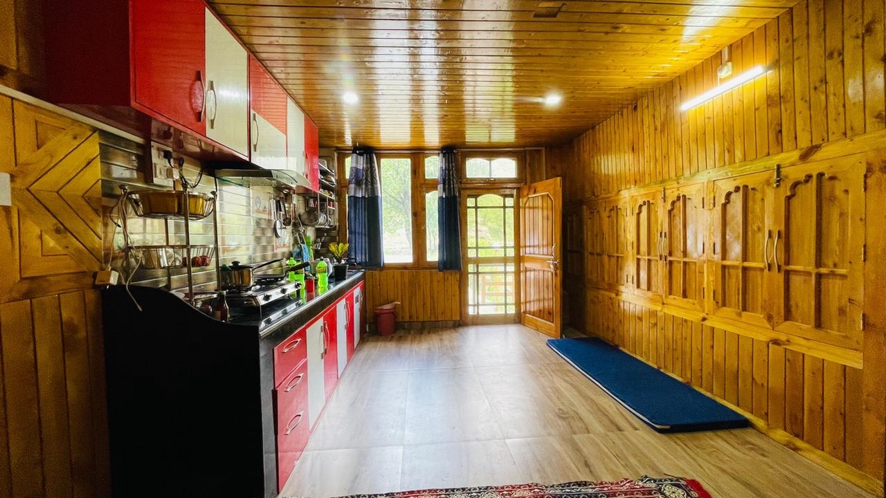 Photo of Kitchen in Banjar