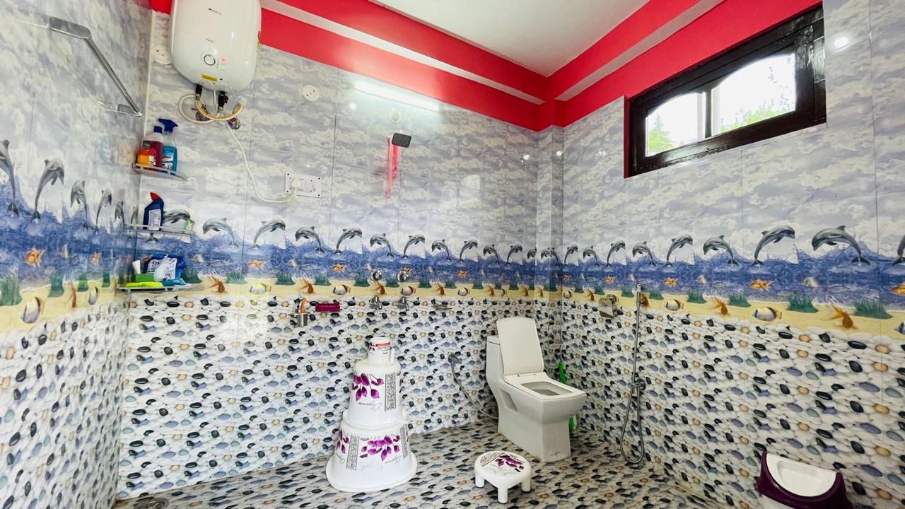 Photo of Bathroom in Banjar