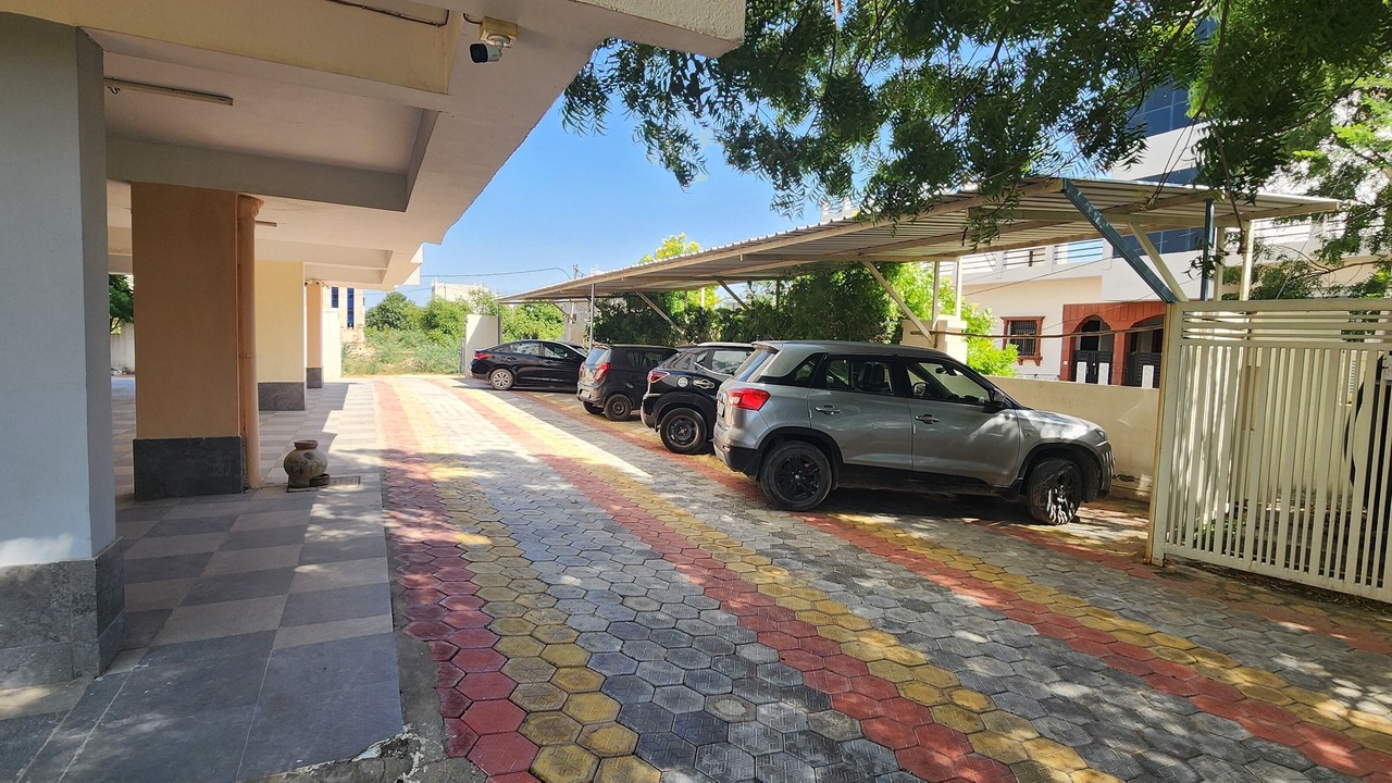 Photo of Outdoor in Uchiyarda