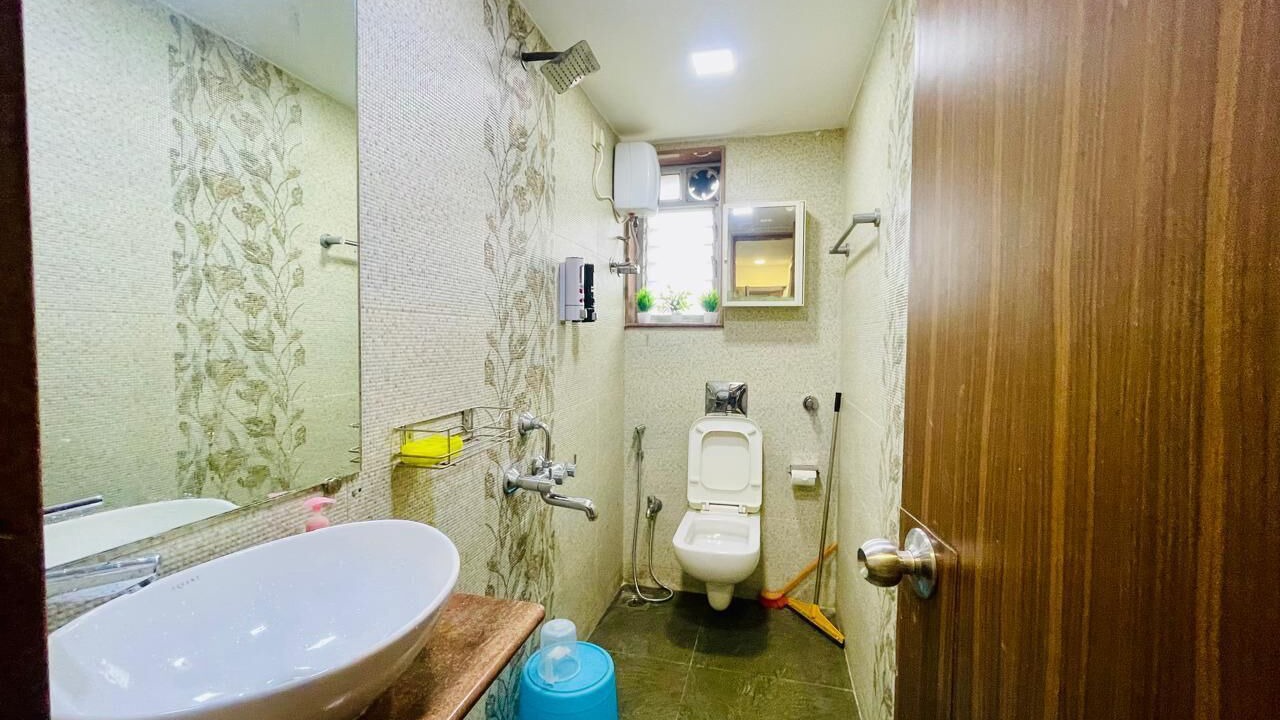 Photo of Bathroom in Bandra West